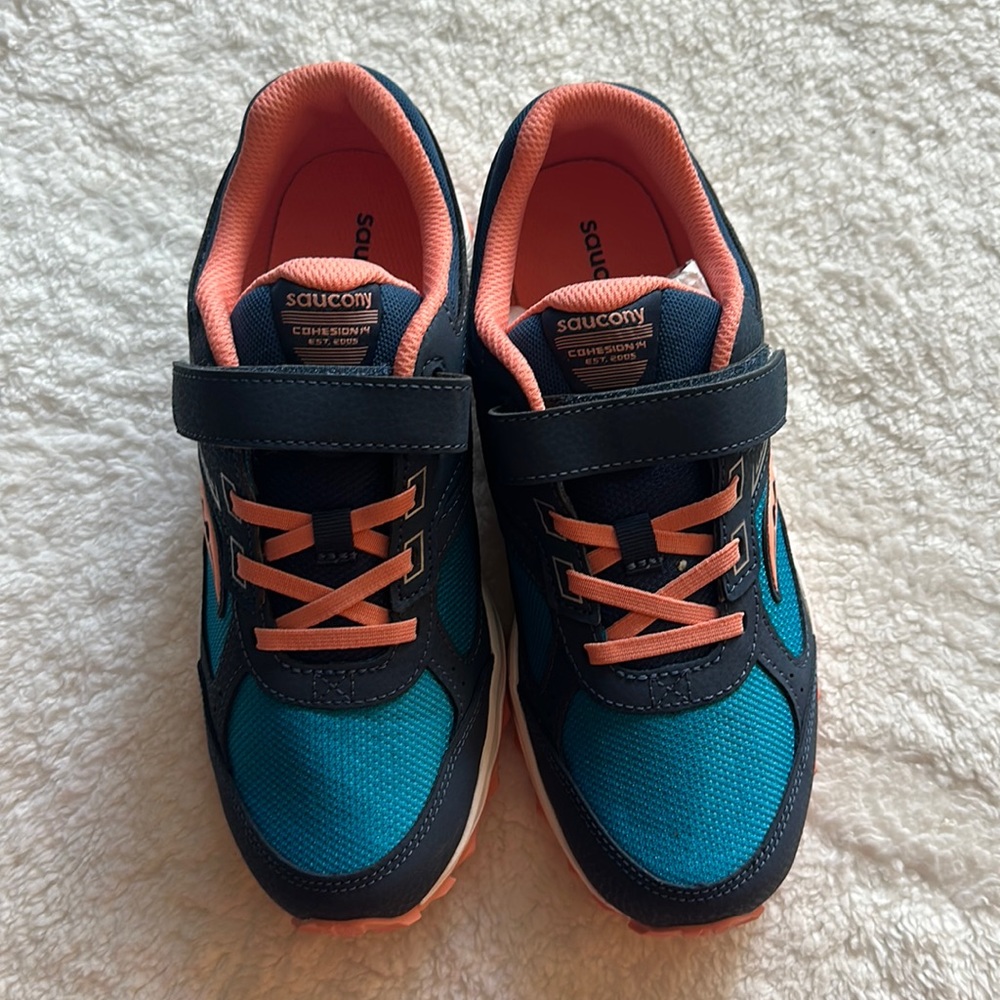 Saucony big kid cohesion 14 running shoe size 5.5